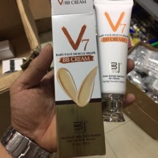 Sale 25% kem nền bb cream v7