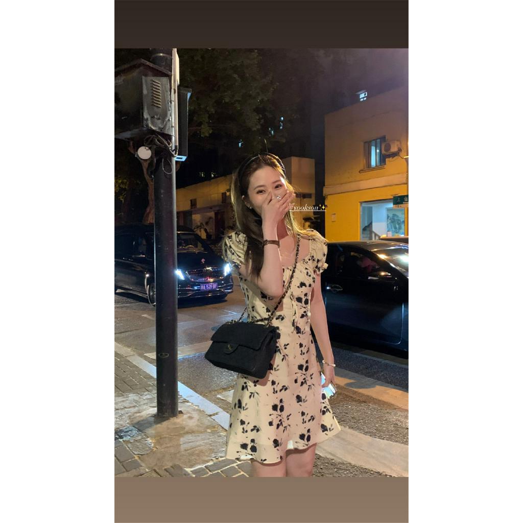 Đầm Hoa Cổ Vuông Cột Dây Dáng Ôm Thời Trang Quyến Rũ 64296