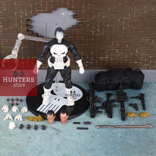 Mô hình The Punisher Special Ops Edition Mezco