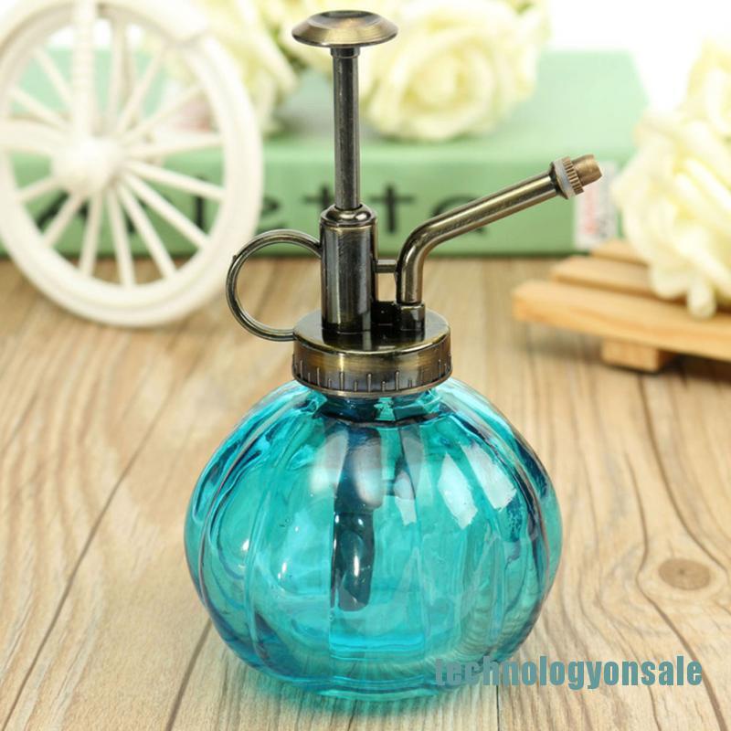 Xịt Nước Cầm Tay /