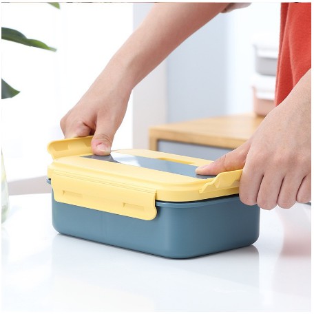 Hộp đựng cơm giữ nhiệt 3 ngăn Hàn Quốc kèm đũa muỗng