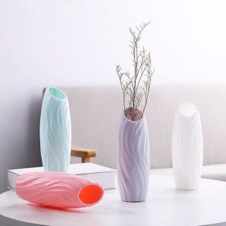 Lọ cắm hoa trang trí để bàn nhiều màu