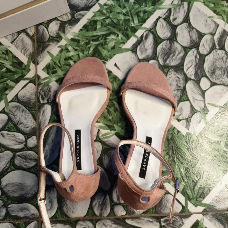 Giầy da lộn size 37 hàng si
