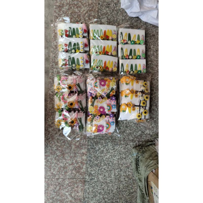 combo 10 vỉ 8 kẹp tóc hình hoa quả cầu vồng kem