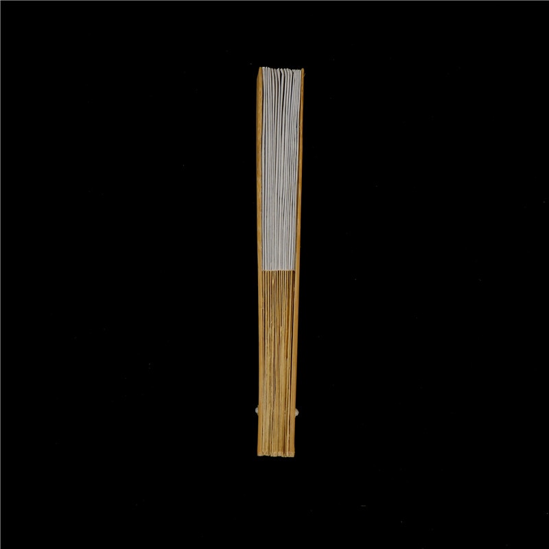 1 Giấy Thủ Công Màu Trắng Thanh Lịch