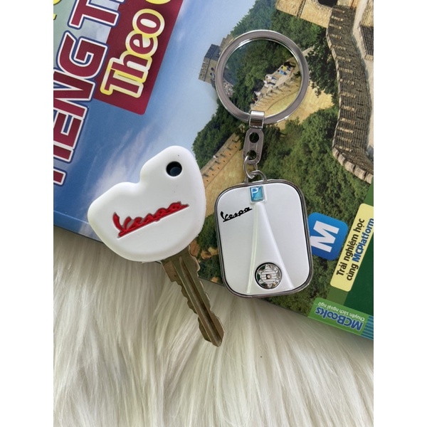 Combo Bộ Móc Khoá Vespa Và Bao silicon bảo vệ chìa khoá Vespa