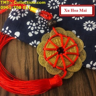 Xu hoa mai thập toàn, được kết thành bởi 12 đồng xu cổ kết theo hình bông hoa mai, 30x6,5cm - SP000206