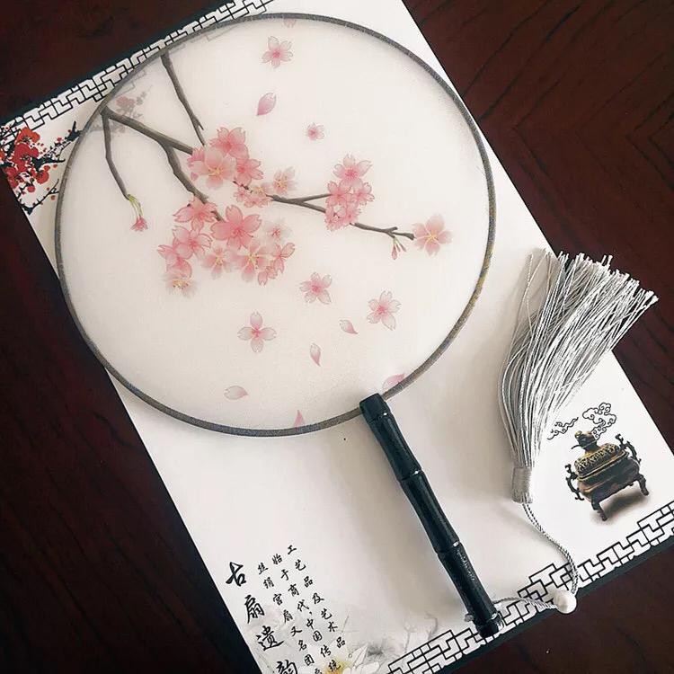 quạt tròn trong suốt hàng có sẵn