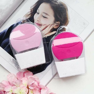 Máy rửa mặt matxa