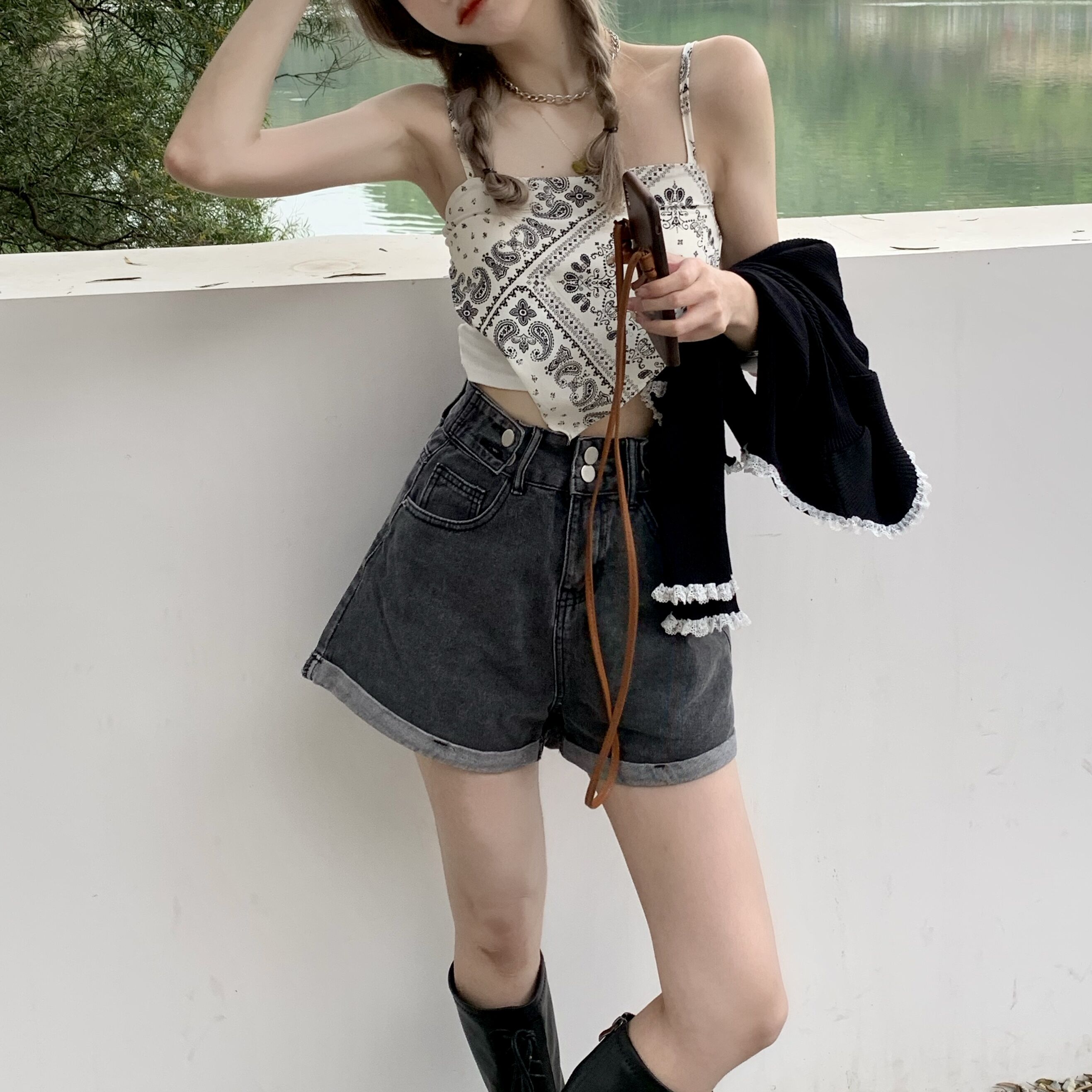 Xiaozhainv Áo Hai Dây Gợi Cảm In Họa Tiết Phong Cách Cổ Điển 2 Màu Tùy Chọn Cho Bạn Nữ | BigBuy360 - bigbuy360.vn