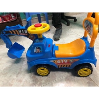 XE CẨU CHÒI CHÂN