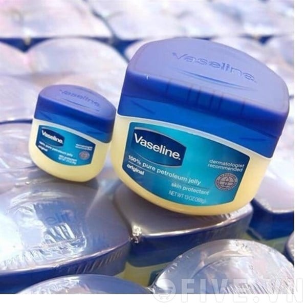 Hủ Vaseline 368g của Mỹ