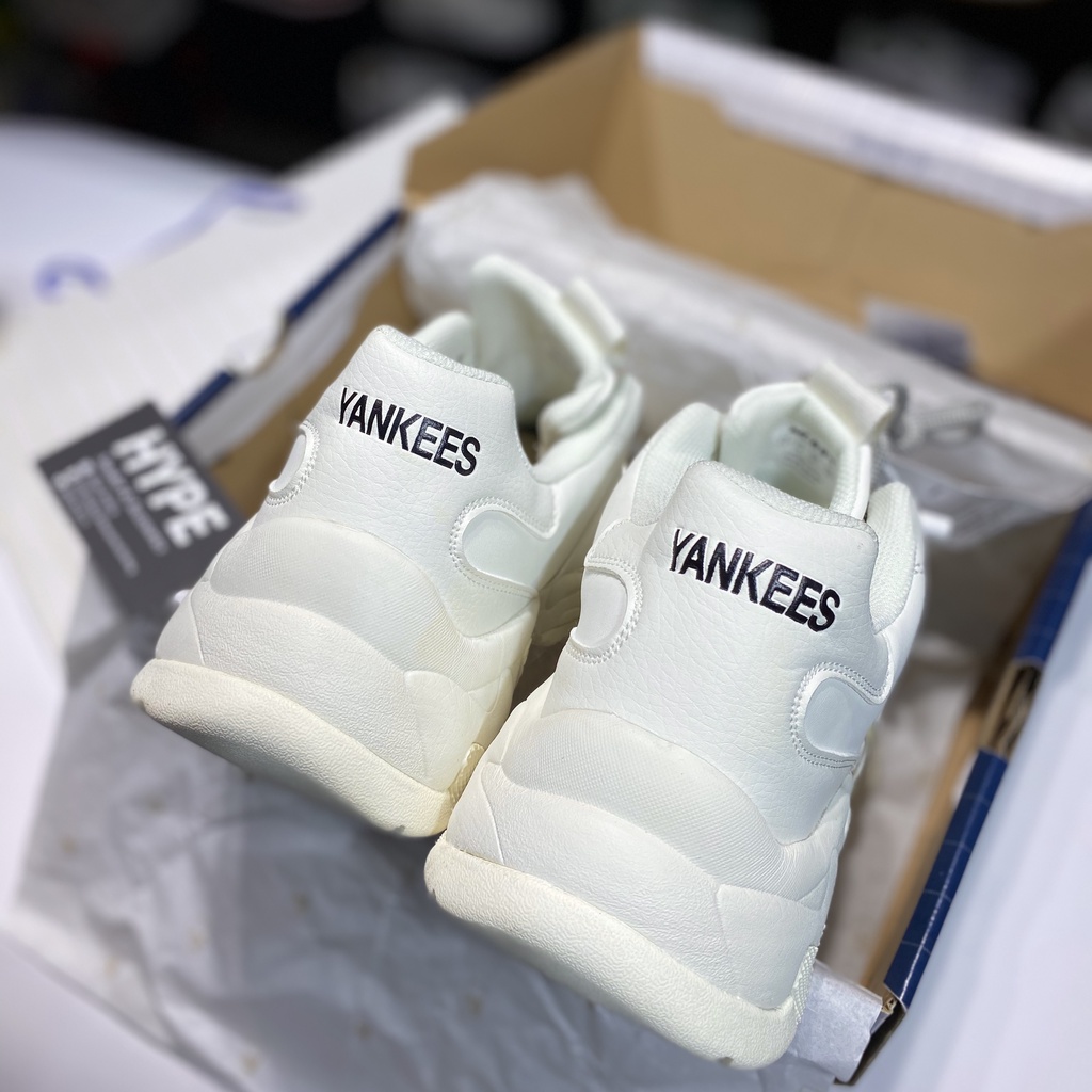 Giày sneaker MLB chunky NY Trắng chữ vàng - Hype Sneaker | Bản 1:1.
