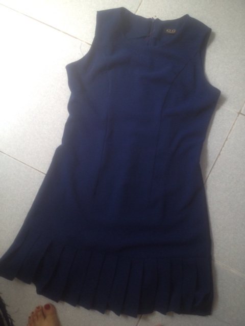 Đầm suông xếp li