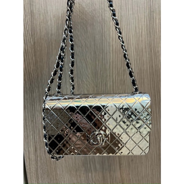 Túi channel cốp nhựa dây xích mai phương bùi