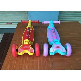 [KHO SỈ] Xe trượt Scooter hàng Cao cấp (có giảm xóc + phanh chân + đèn bánh xe)