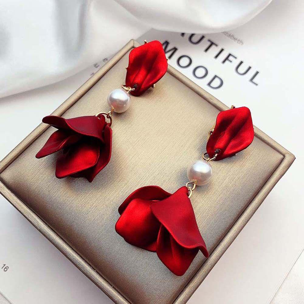 Bông Tai Dáng Dài Hình Hoa Hồng Bằng Nhựa Acrylic Phối Tua Rua Thời Trang Cho Nữ