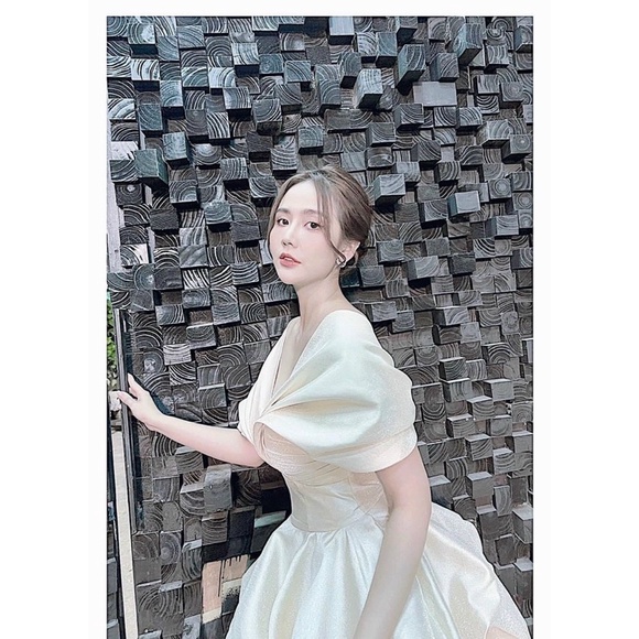 Ms1243V ĐẦM XOÈ DÚN TRỄ VAI FULL SIZE S/M/L/XL