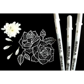 Bút trắng gelly roll sakura
