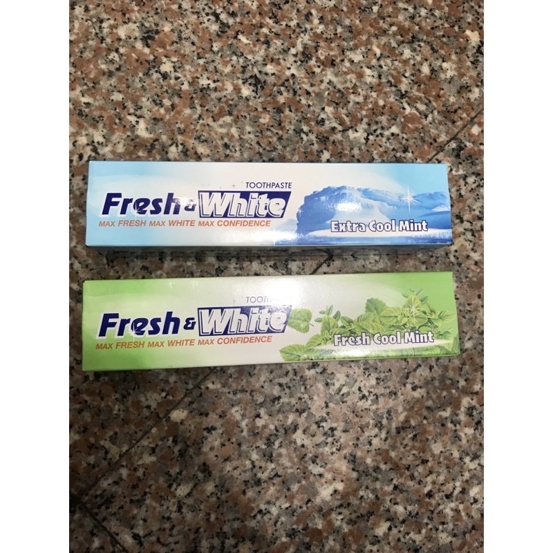 Kem Đánh Răng Fresh &amp; White Lion Gấu Trắng 160g