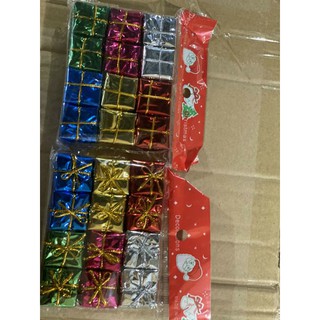 Hộp quà noel giả nhỏ trang trí bánh kem(giá 1 túi 12 hộp)