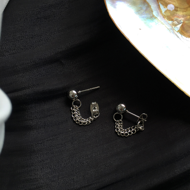 Đôi Khuyên Tai Dáng Dài Phối Dây Xích Thời Trang Cho Bạn Nữ