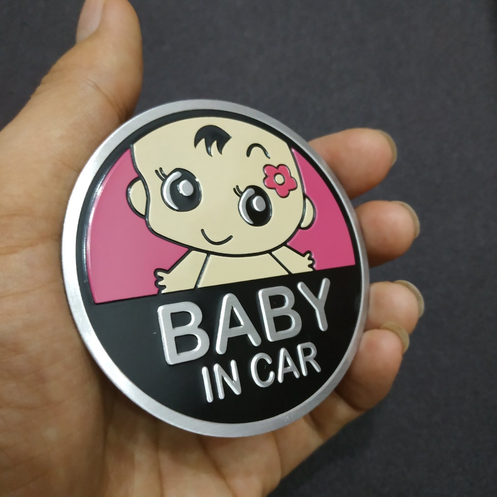 Tem nhôm dán xe Baby in car hình tròn 7.5cm nhiều màu