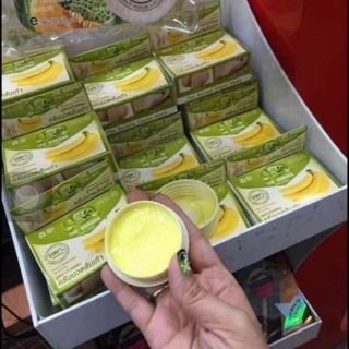 Kem chuối trị nứt nẻ gót chân của thái lan dsh