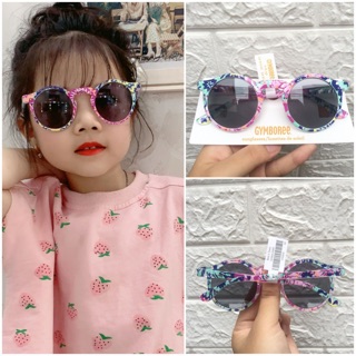 Kính mắt bé gái