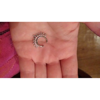 Khuyên mũi (Nose ring)