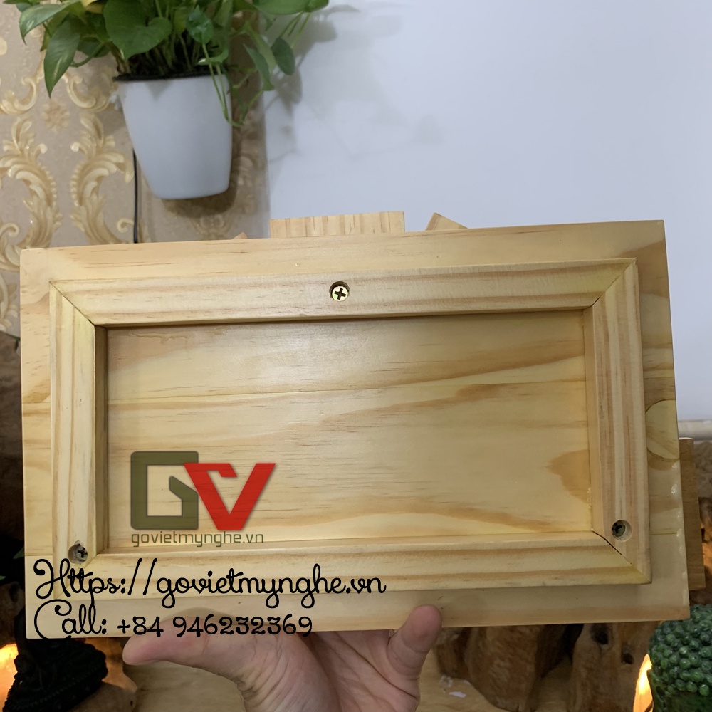 Khay gỗ trưng bày sushi theo phong cách Nhật bản hình bậc thang dạng 7 tầng - Gỗ thông tự nhiên