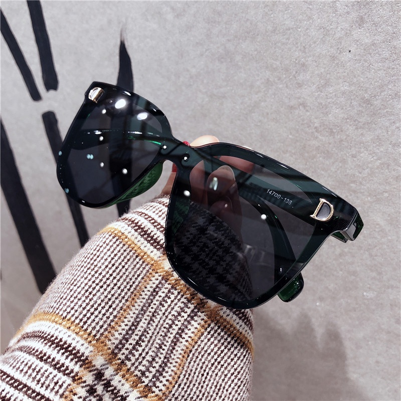 Kính Mát Chống Tia UV In Chữ D Thời Trang Cho Nữ Sự Bảo Vệ