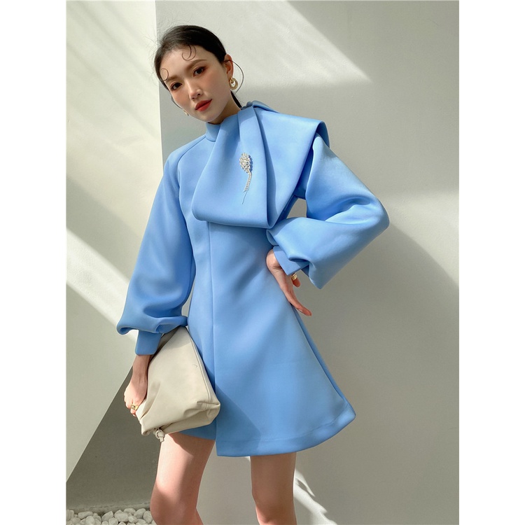 Váy_đầm dáng ngắn cổ đức tròn đính nơ bản to phong cách thanh lịch sang trọng