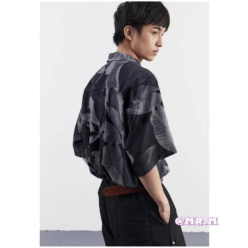 Áo Sơ Mi Nam Ngắn Tay Họa Tiết Hoa Văn