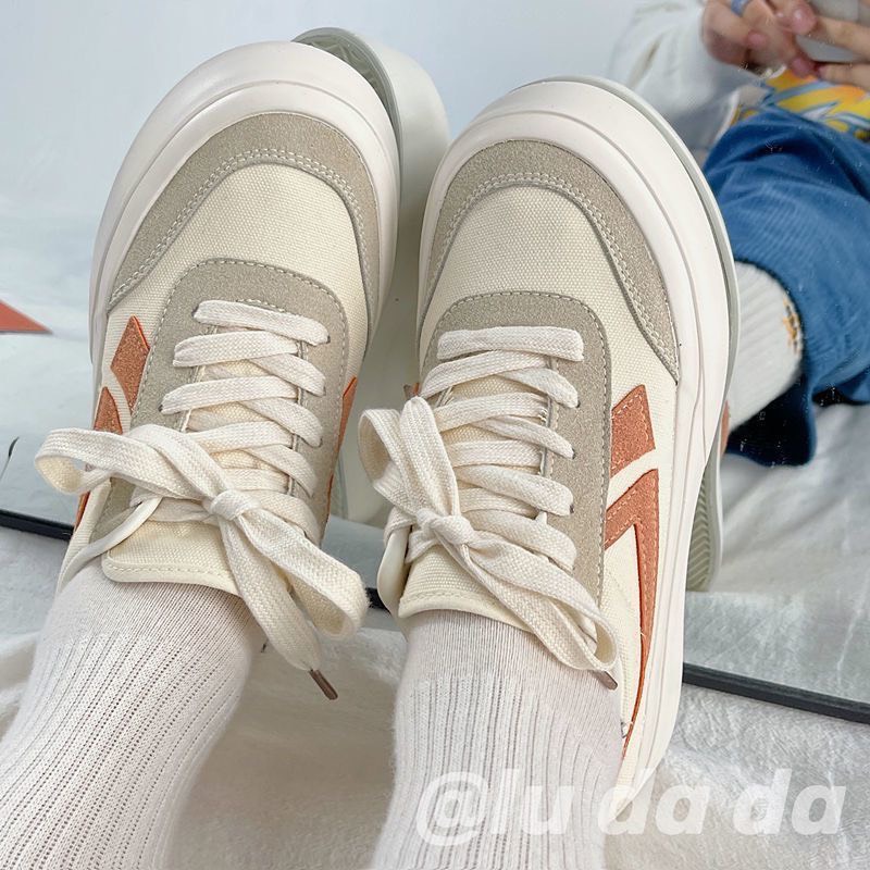 Giày thể thao nữ basic đế dày 2cm phối màu cá tính