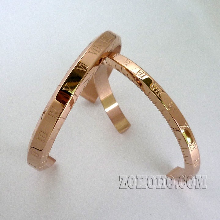 Vòng tay khắc số la mã