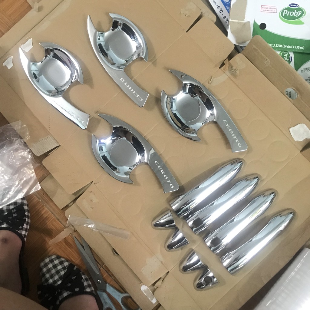 Bộ ốp tay Cửa + hõm Cửa mạ crom xe Kia Cerato đời 2015-2018
