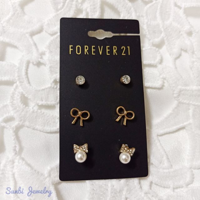 Set 3 đôi bông tai F21