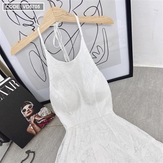 Đầm maxi cổ yếm hoa nổ hở lưng (hàng cao cấp)