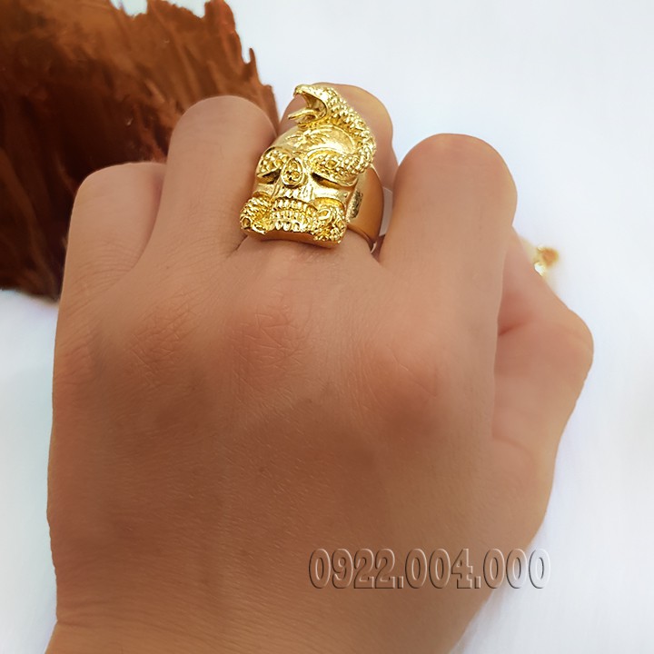 Nhẫn nam kiểu đầu lâu, đầu rắn.