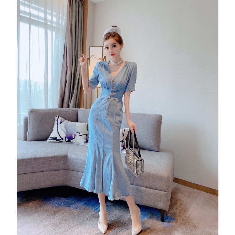 Đầm Denim Cổ Chữ V Xẻ Tà Phong Cách Hong Kong Cho Nữ | BigBuy360 - bigbuy360.vn