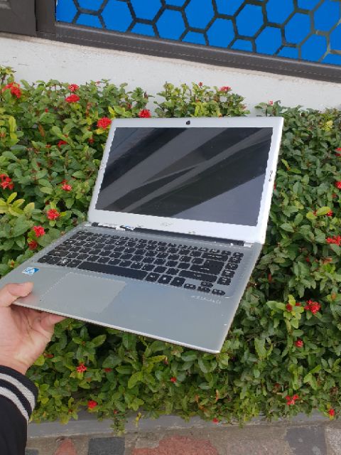 Laptop rất đẹp zin giá lại rẻ | BigBuy360 - bigbuy360.vn
