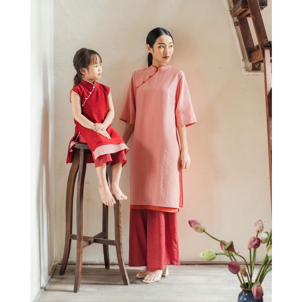 Áo dài cách tân_áo dài cách tân dáng xưa _áo cách tân dáng suông trơn 4 tà