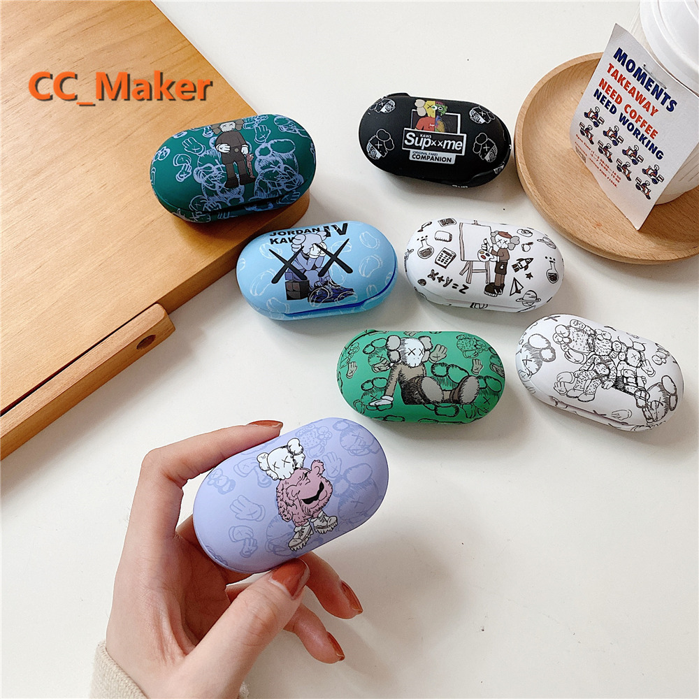 Vỏ bảo vệ hộp sạc tai nghe Bluetooth Samsung Galaxy Buds Plus mặt nhám in hình Kaws độc đáo