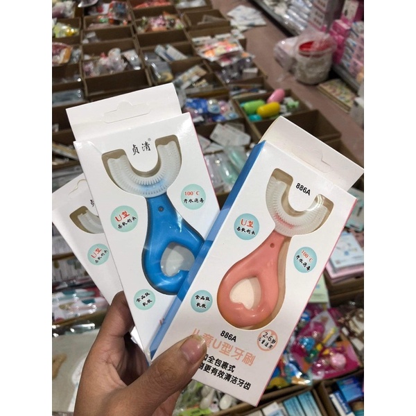 BÀN CHẢI ĐÁNH RĂNG CHỮ Ư SILICON CHO BÉ 2-10tuổi