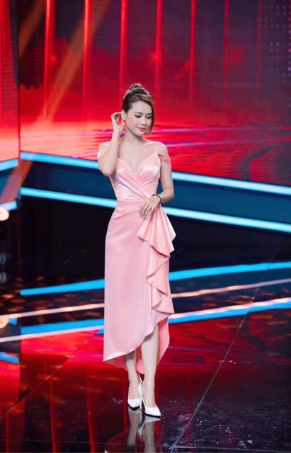 ĐẦM RỚT VAI PHỐI BÈO RŨ SANG CHẢNH