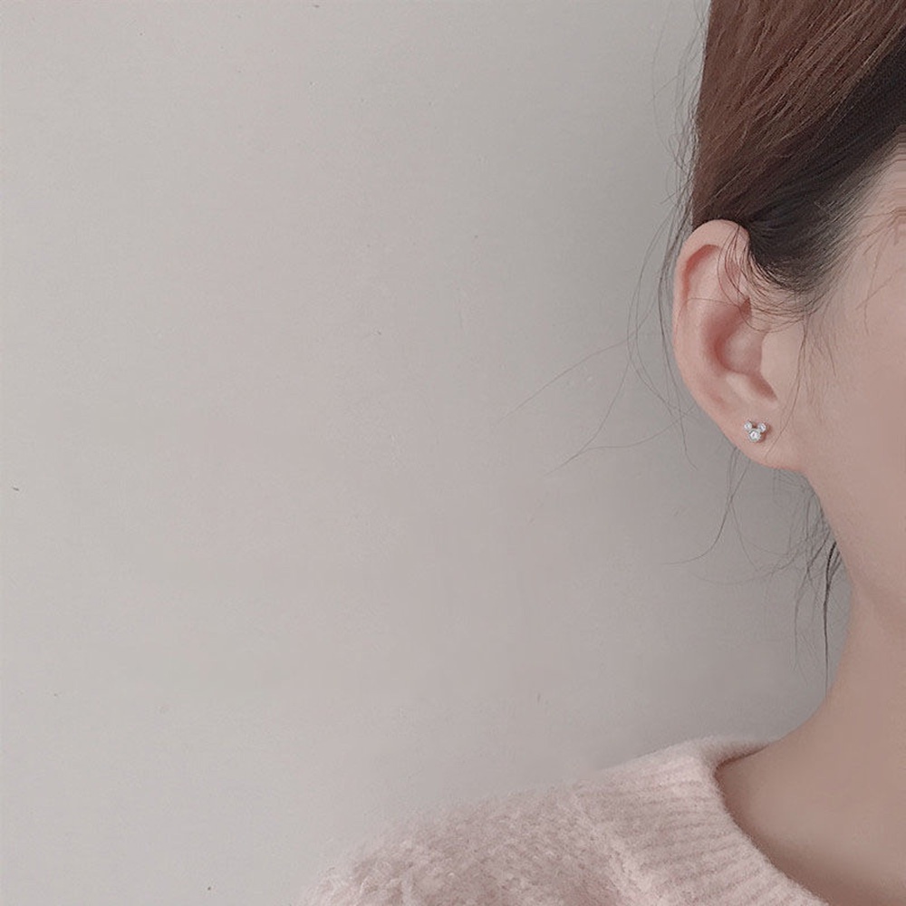 Khuyên Tai Hình Chuột May Mắn Đính Đá Thời Trang