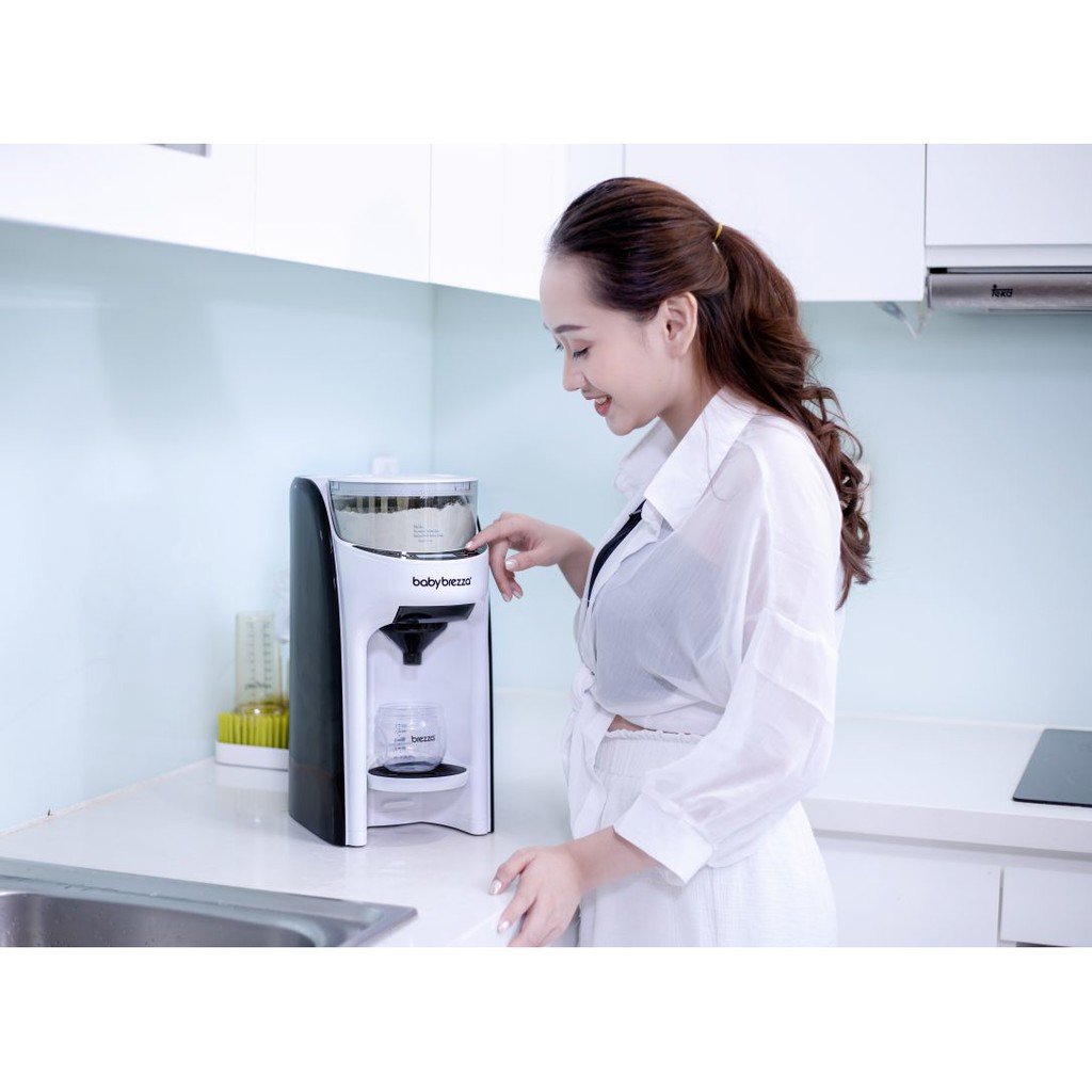 Máy pha sữa baby brezza formula pro advanced
