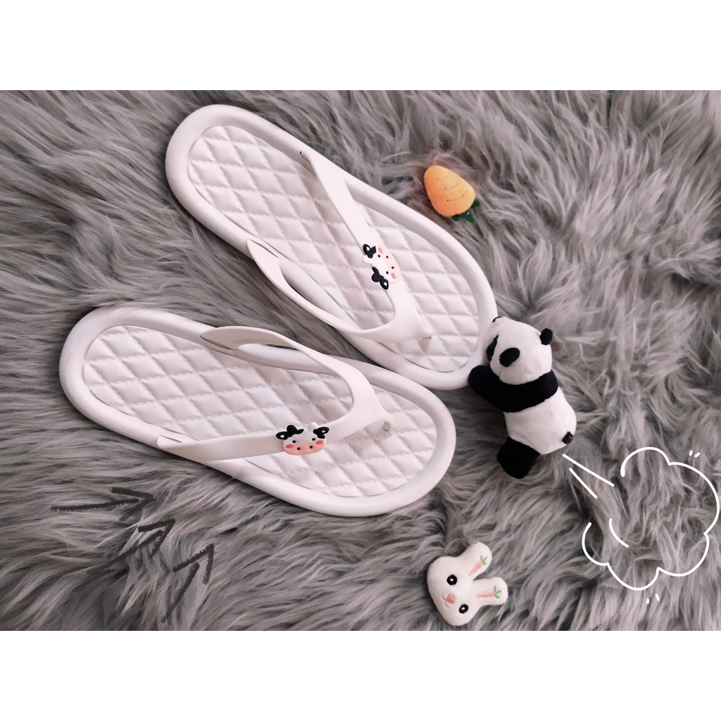 JY217 - Dép xỏ ngón hình bò sữa đáng yêu