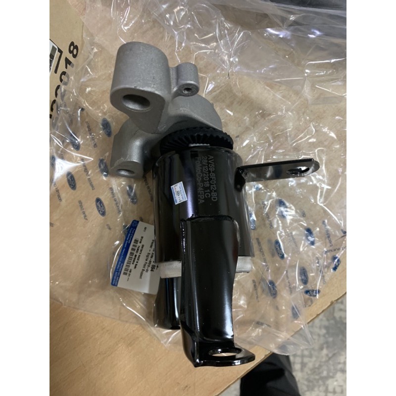 Chân máy Ford Fiesta  Ford Fiesta